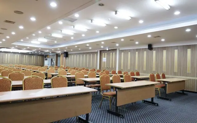 충주 그랜드호텔							 — 충주 호텔