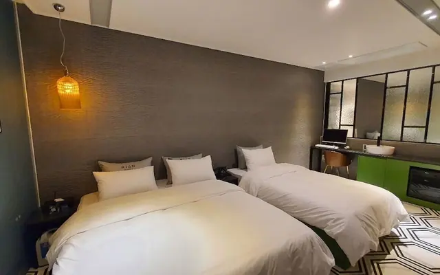 RIAN Hotel 객실