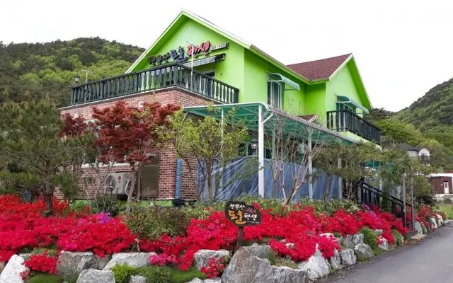 고창 선운산도솔펜션 — 고창 펜션