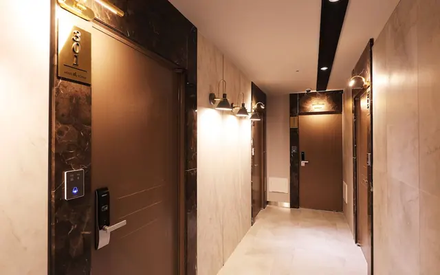 El Tower Hotel 로비·리셉션