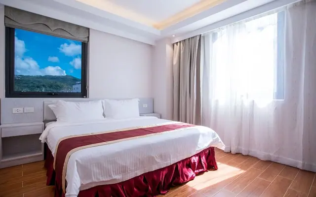 Hotel Americano — Saipan Hotel