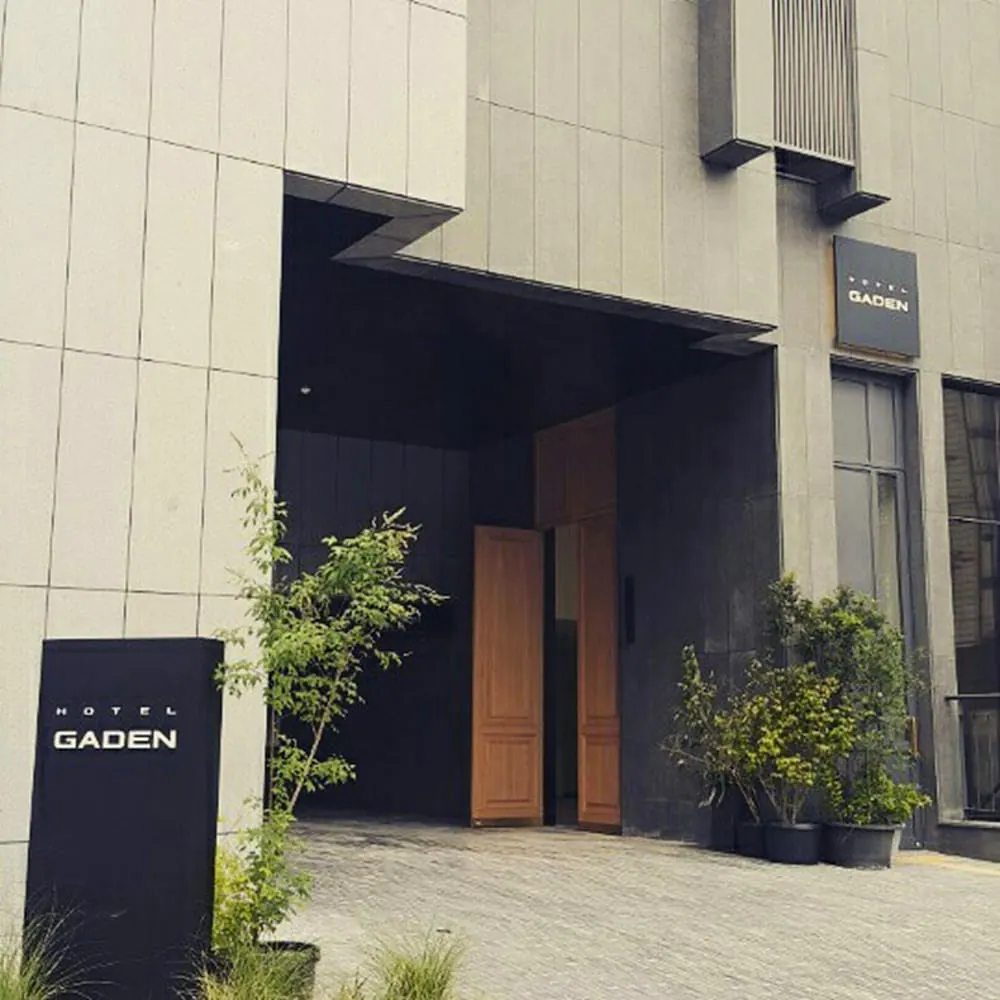 호텔 가덴 바이 온유 스테이 외관
