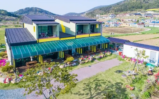 완도 청산도해랑달펜션 — 완도 펜션