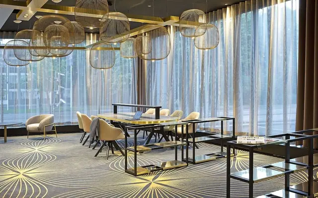 크라운 플라자 헬싱키 바이 IHG — 헬싱키 기타