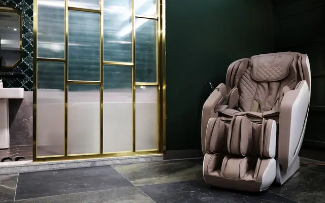 El Tower Hotel 사우나·스파