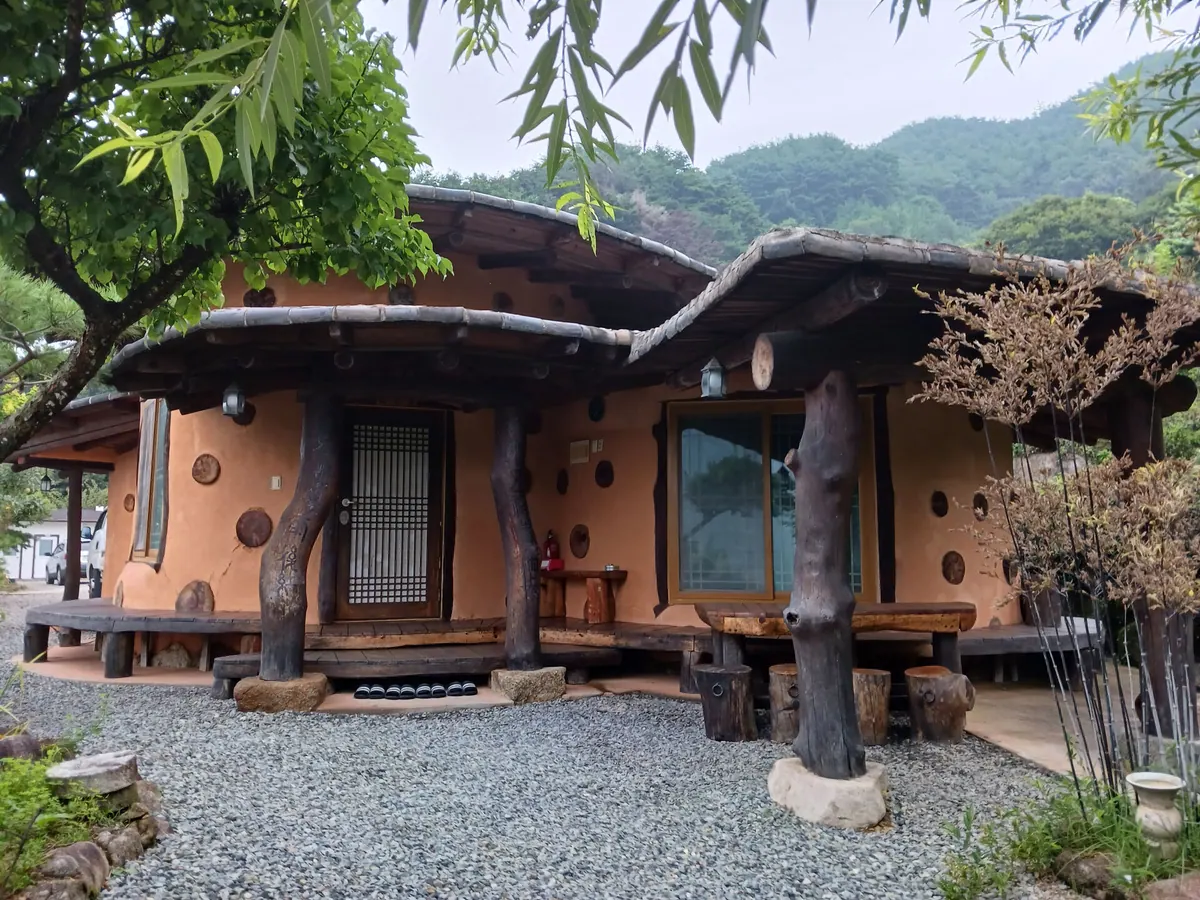 하동 흙집섬진강풍경펜션 대표 사진