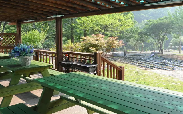 하동 지리산시인의정원펜션 조식·레스토랑