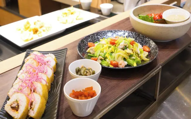APA 호텔 & 리조트 미도스지 혼마치 에키마에 타워 조식·레스토랑