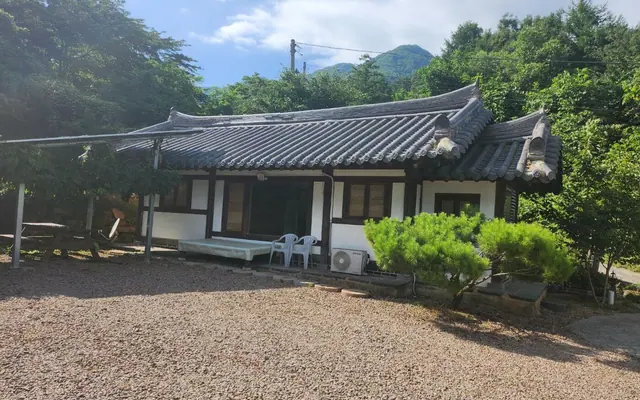하동 지리산하늘한옥펜션 — 하동 펜션