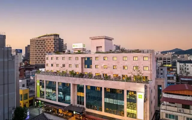 ibis Styles Ambassador Jeonju City Centre — 전주 기타