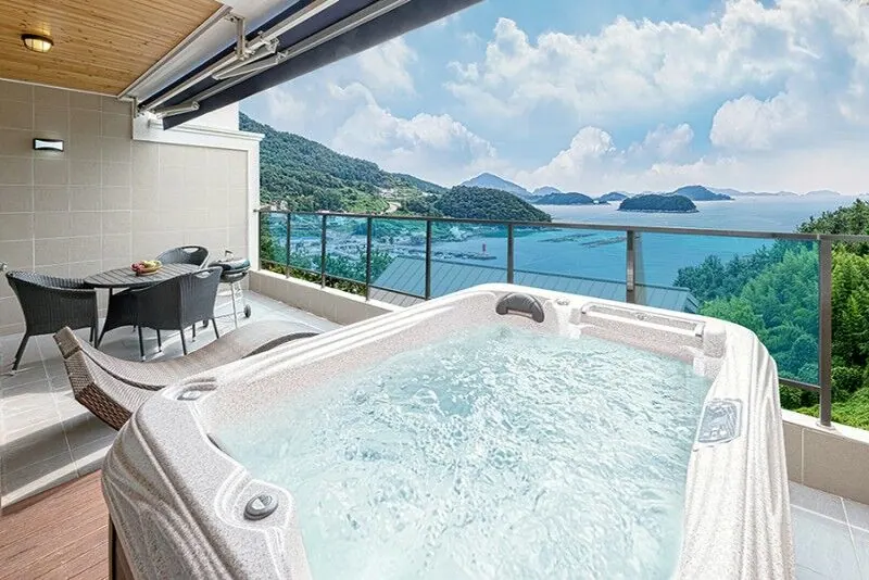 통영 씨앤뷰스파펜션 대표 사진