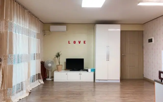 동해 추암해돋이펜션 객실