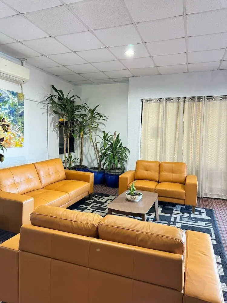 New Harmon Loop Hotel 外观