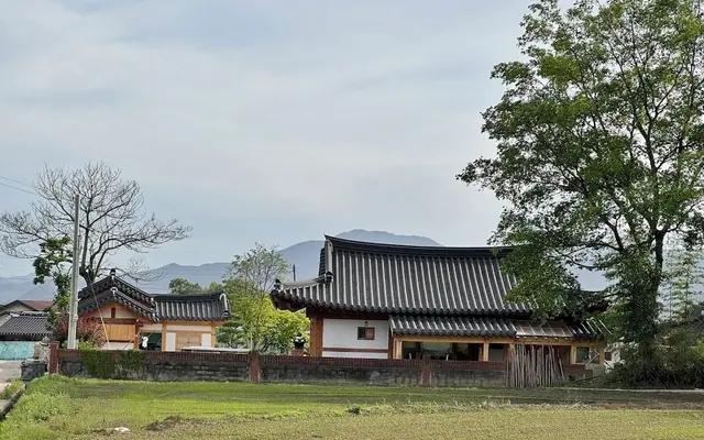죽록정사 한옥스테이 외관